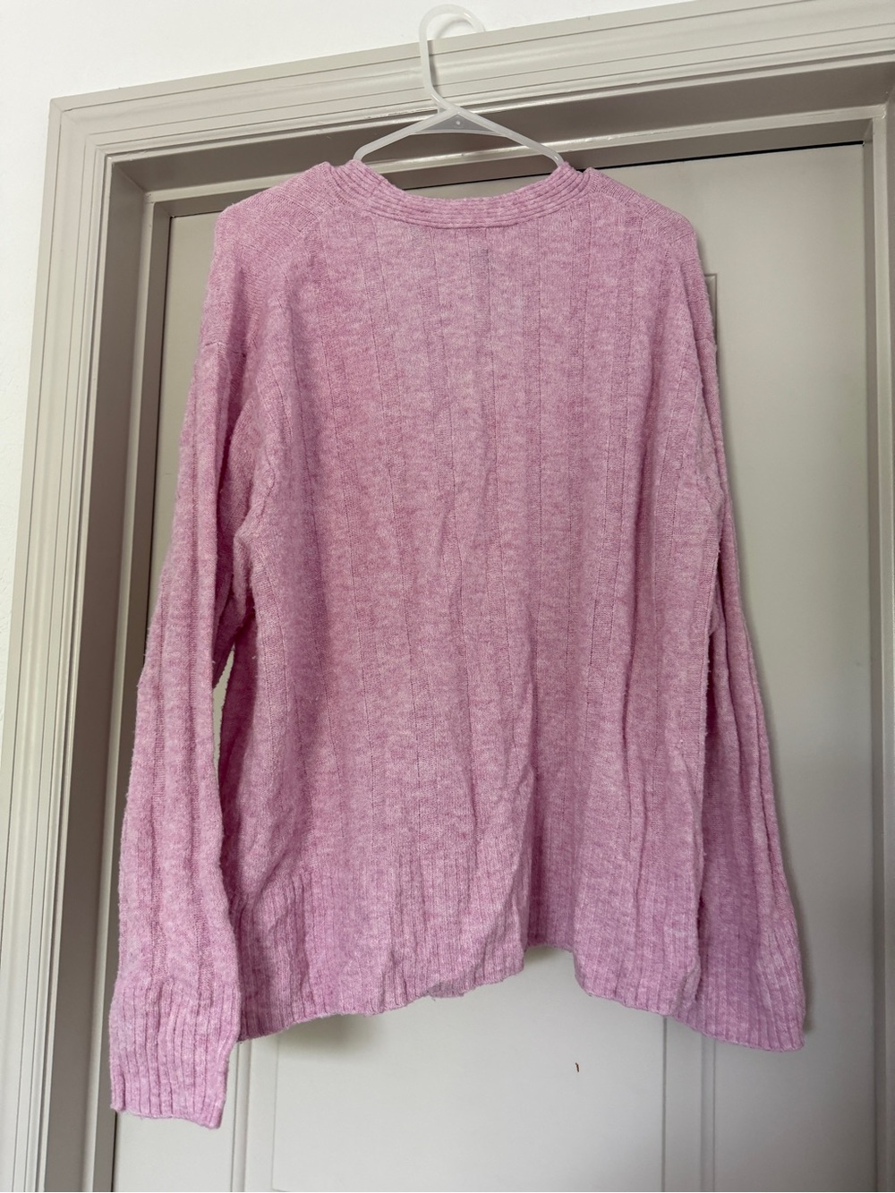 Universal Thread Pink V-Neck Button Cardigan - Picture 3 of 3